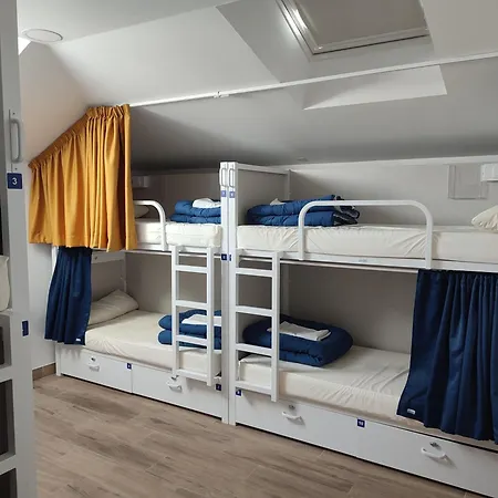 Hostal Sp 55 By Bossh!