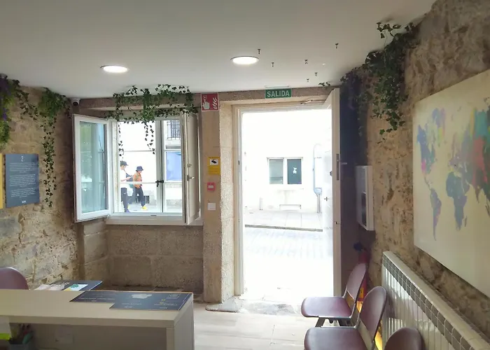 Sp 55 By Bossh! * サンティアゴ・デ・コンポステーラ